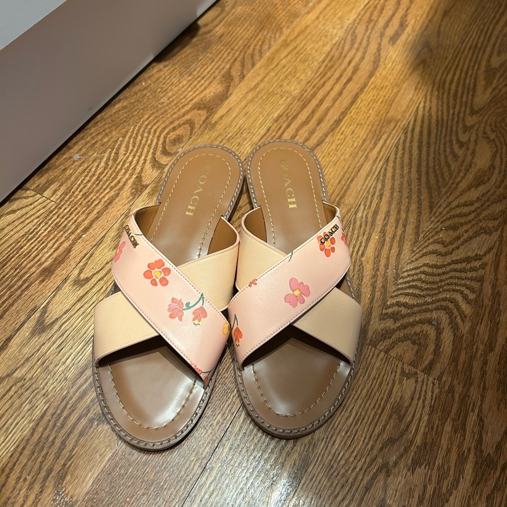Coach Sandals size 9 never worn.